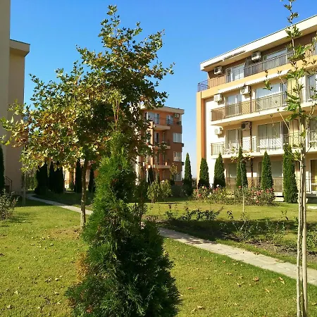 Private In Holiday Fort Club Apartment *