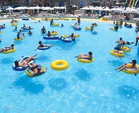 Private In Holiday Fort Club סאני ביץ'
